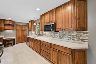 407 Mesabi Dr, Hibbing, MN 55746 - Photo 19
