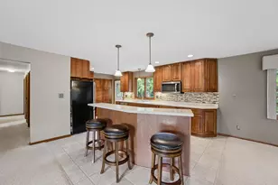 407 Mesabi Dr, Hibbing, MN 55746 - Photo 25