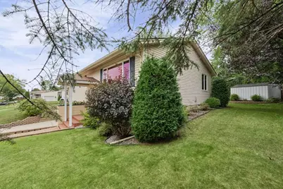407 Mesabi Drive, Hibbing, MN 55746 - Photo 3
