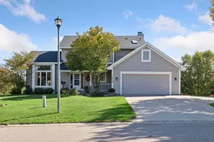 16738 Ides Cir, Lakeville, MN 55044 - Photo 3