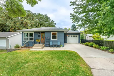 717 W Beech Avenue, Fergus Falls, MN 56537 - Photo 1