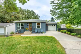 717 W Beech Ave, Fergus Falls, MN 56537 - Photo 1