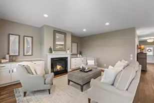 9060 Degler Cir, Chanhassen, MN 55317 - Photo 7