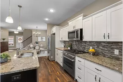 9060 Degler Circle, Chanhassen, MN 55317 - Photo 7