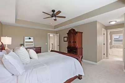 9060 Degler Circle, Chanhassen, MN 55317 - Photo 15