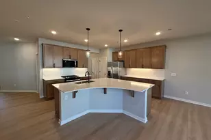 14932 Avondale Vw, Rosemount, MN 55068 - Photo 3