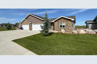 1615 30th Street NW #17, Bemidji, MN 56601 - Photo 1