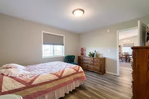 1615 30th St NW, Bemidji, MN 56601 - Photo 9