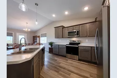 1615 30th Street NW #17, Bemidji, MN 56601 - Photo 17