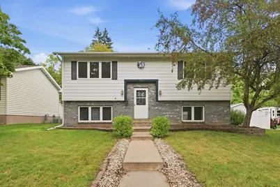 406 5th Avenue N, Sauk Rapids, MN 56379 - Photo 1