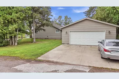 516 Grove Avenue, Moose Lake, MN 55767 - Photo 3