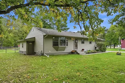 850 S Alger Avenue, Rush City, MN 55069 - Photo 5