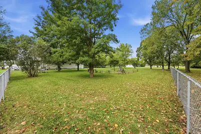 850 S Alger Avenue, Rush City, MN 55069 - Photo 9