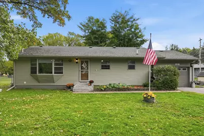 850 S Alger Avenue, Rush City, MN 55069 - Photo 3