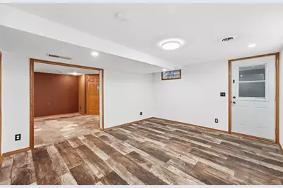 850 S Alger Avenue, Rush City, MN 55069 - Photo 37