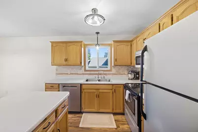 964 7th Avenue NW, Hutchinson, MN 55350 - Photo 5