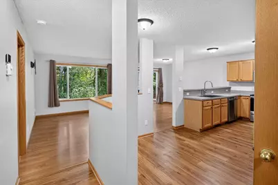 8002 Marsh Run Court, Rockford, MN 55373 - Photo 11