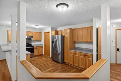 8002 Marsh Run Court, Rockford, MN 55373 - Photo 13