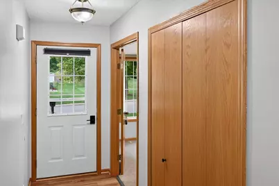 8002 Marsh Run Court, Rockford, MN 55373 - Photo 5
