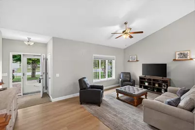 137 6th Street SW, Delano, MN 55328 - Photo 9
