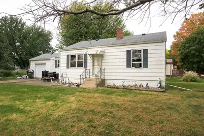 1327 Owen Avenue N, Glencoe, MN 55336 - Photo 3