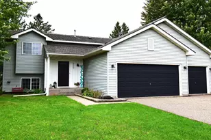 530 Johnson Pkwy, Hammond, WI 54015 - Photo 1