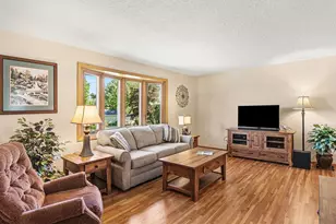 1680 Spruce Dr, Red Wing, MN 55066 - Photo 5