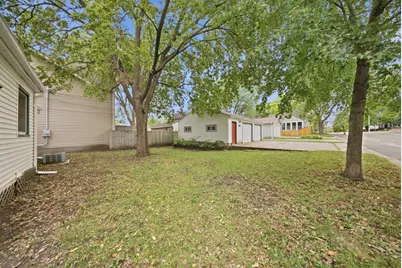2800 Georgia Avenue S, Saint Louis Park, MN 55426 - Photo 25
