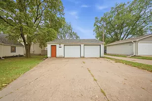 2800 Georgia Ave S, Saint Louis Park, MN 55426 - Photo 23