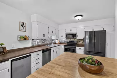 13315 Morgan Avenue S, Burnsville, MN 55337 - Photo 5