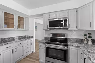 4936 Poppy Ln, Edina, MN 55435 - Photo 25