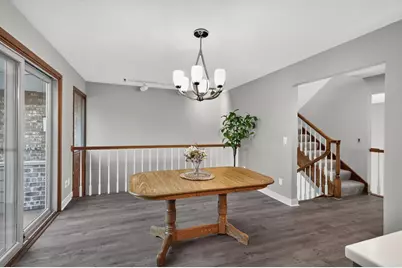 10251 Berkshire Road, Bloomington, MN 55437 - Photo 5
