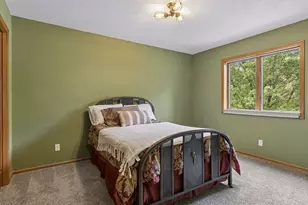 854 Palm Ct, Maplewood, MN 55109 - Photo 23