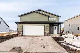 1519 KEYSTONE CIR NE, Dilworth, MN 56529 - Photo 1