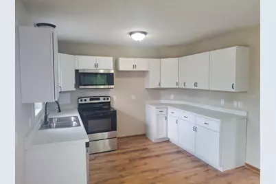 1304 17th Street SW Street SW, Faribault, MN 55021 - Photo 5