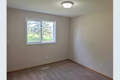 1304 17th Street SW Street SW, Faribault, MN 55021 - Photo 11