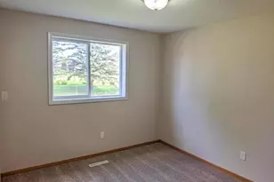 1304 17th St SW, Faribault, MN 55021 - Photo 11