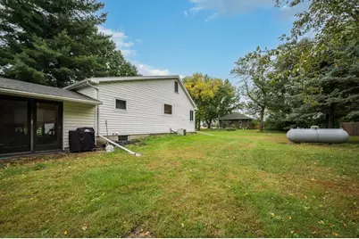225 W Hill Street, Granada, MN 56039 - Photo 31