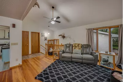 225 W Hill Street, Granada, MN 56039 - Photo 7