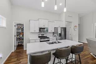 11366 Lincoln Ct NE, Blaine, MN 55434 - Photo 9