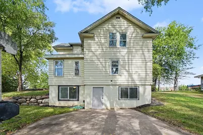 1170 Stoughton Avenue, Chaska, MN 55318 - Photo 3