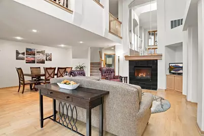 243 W Canyon Drive, Hudson, WI 54016 - Photo 5
