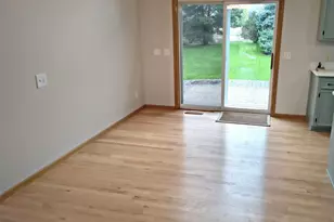 7059 Sussex Ln, Shakopee, MN 55379 - Photo 13
