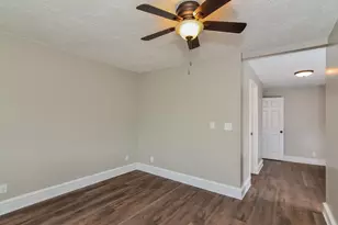 916 20th Ave NE, Minneapolis, MN 55418 - Photo 9