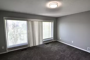 5845 Lake Curve Ln, Brooklyn Center, MN 55429 - Photo 35