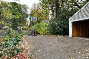 2697 8th Ave E, North Saint Paul, MN 55109 - Photo 33
