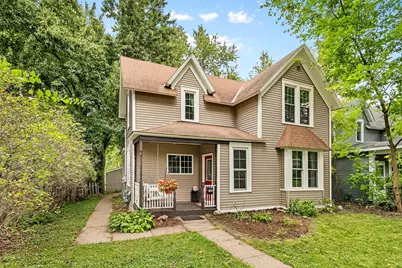 2697 8th Avenue E, North Saint Paul, MN 55109 - Photo 3