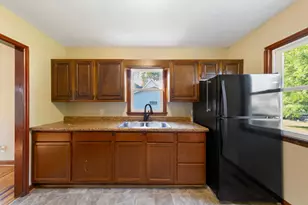 2210 2nd Ave NW, Faribault, MN 55021 - Photo 5