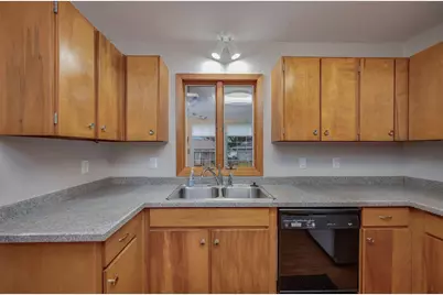 1023 Day Street, Fairmont, MN 56031 - Photo 9