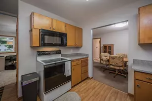 1023 Day St, Fairmont, MN 56031 - Photo 11